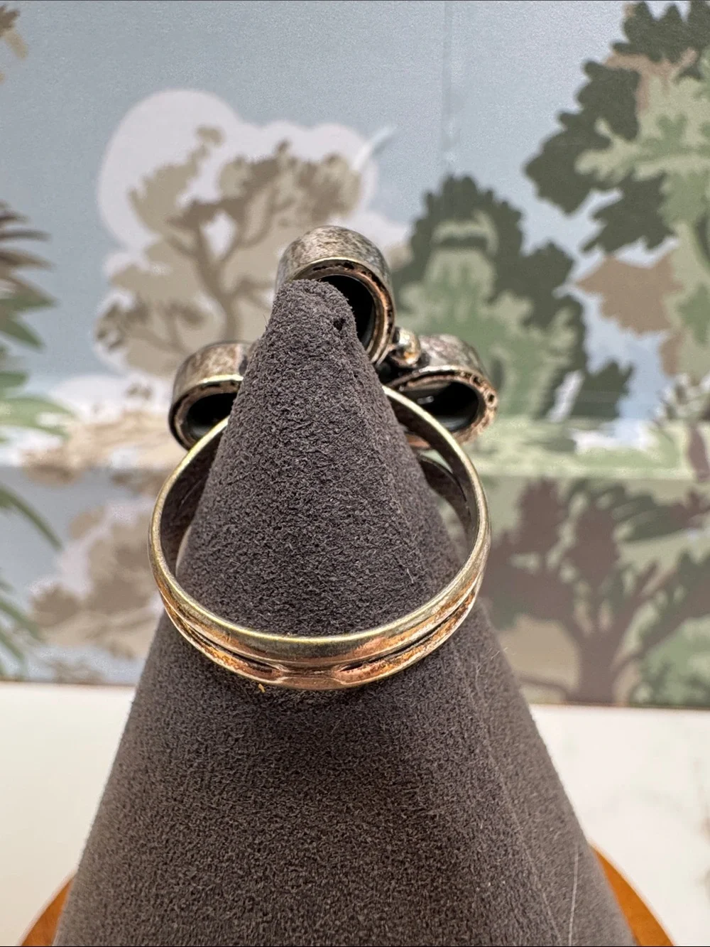 Black Teardrop Cluster Ring Sterling